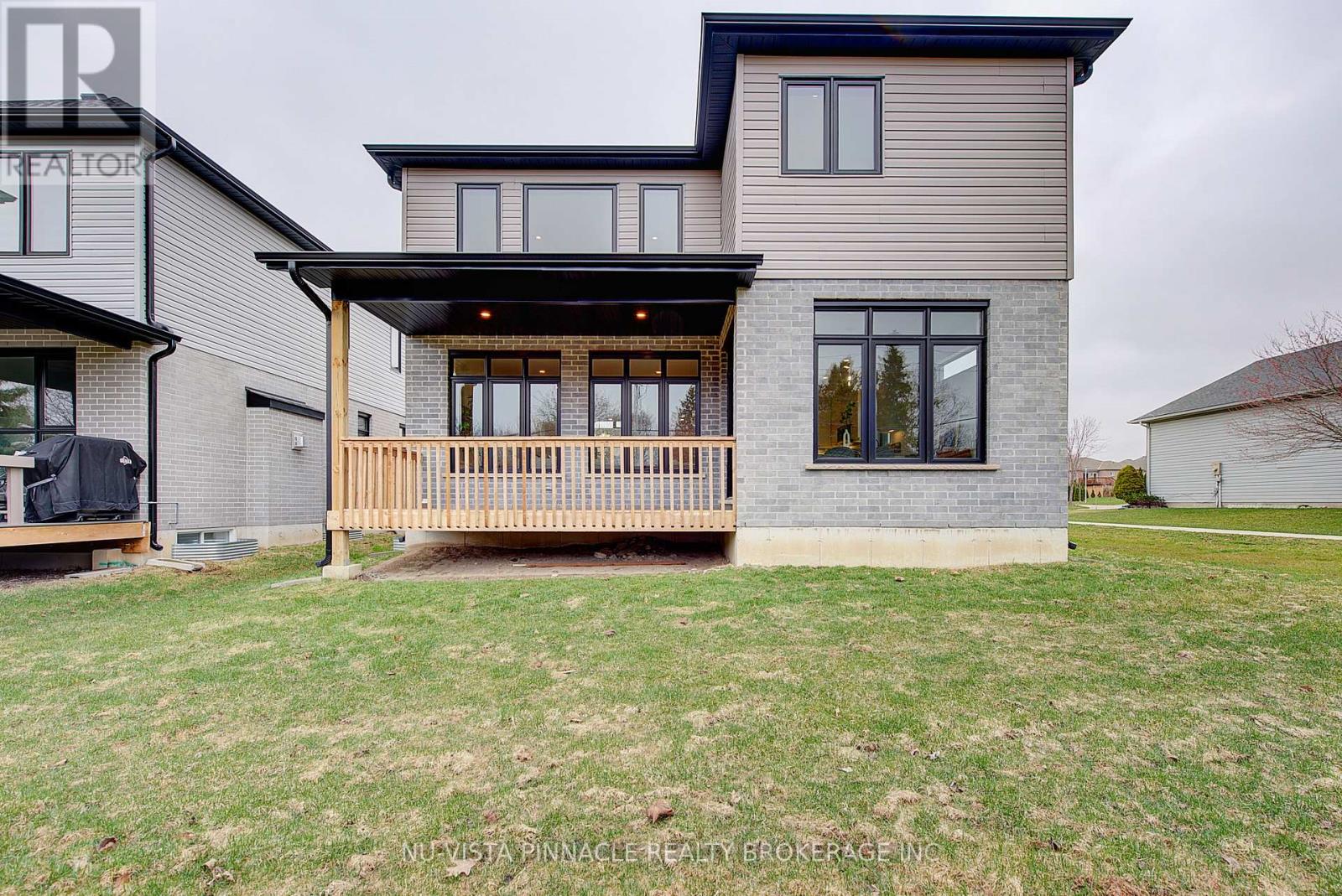 1564 Benjamin Drive, London East, Ontario  N5V 5J5 - Photo 46 - X12963792