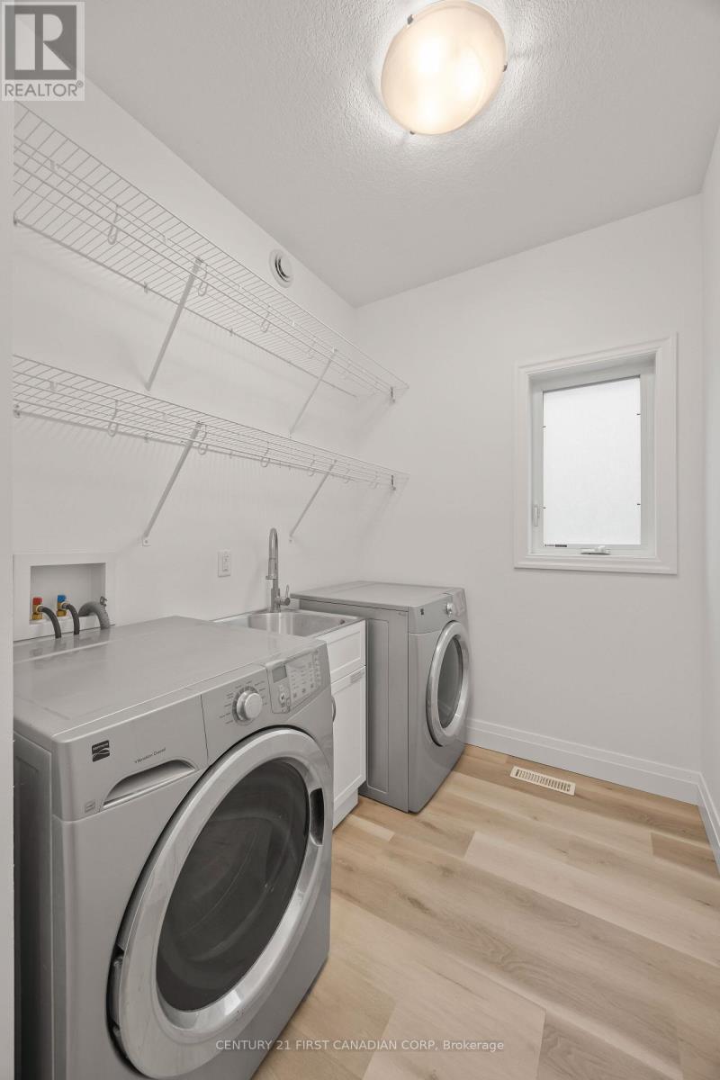 3079 Pomeroy Lane, London South, Ontario  N6P 0B6 - Photo 16 - X12963856