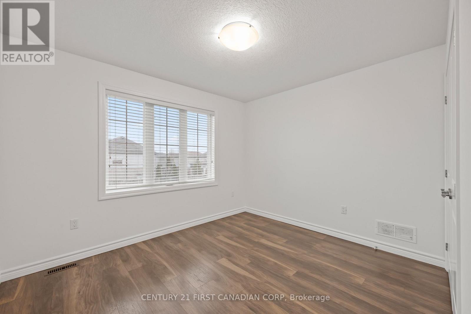 3079 Pomeroy Lane, London South, Ontario  N6P 0B6 - Photo 26 - X12963856