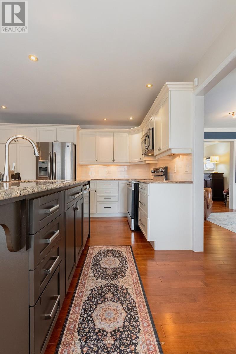 1680 Phillbrook Crescent, London North, Ontario  N5X 2Z5 - Photo 13 - X12963904