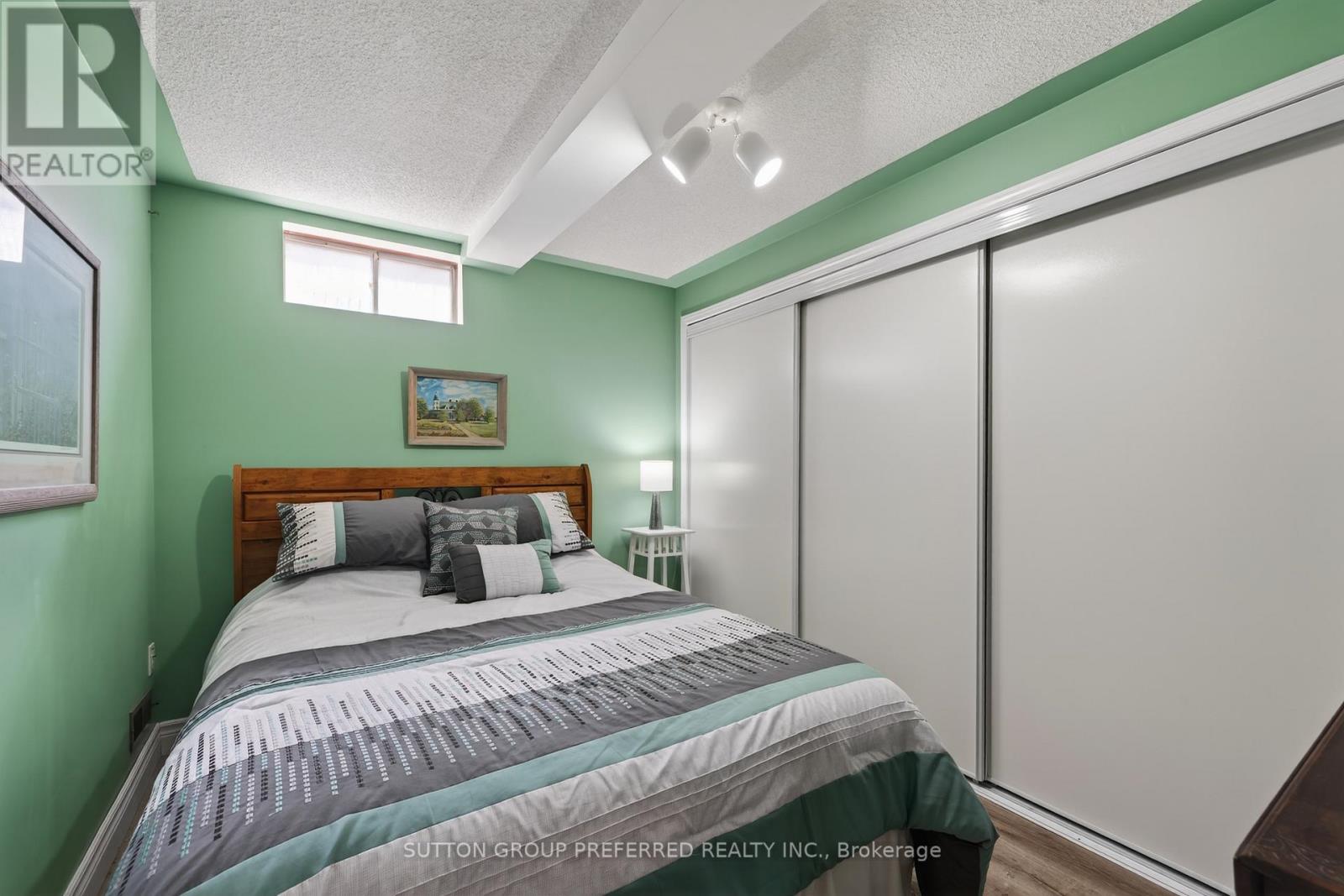 1680 Phillbrook Crescent, London North, Ontario  N5X 2Z5 - Photo 34 - X12963904