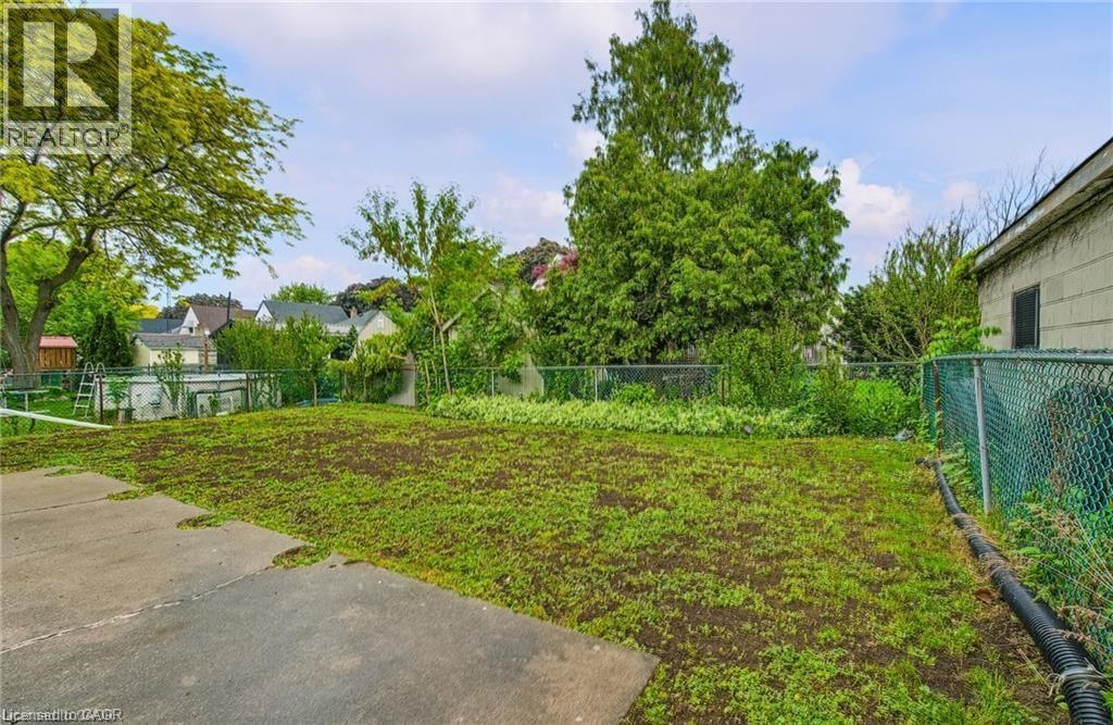 245 East 32nd Street Unit# Upper, Hamilton, Ontario  L8V 3S3 - Photo 25 - 40811420