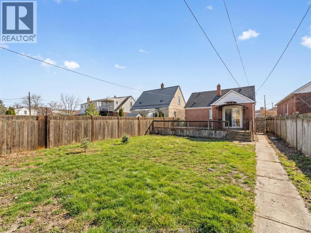1527 Benjamin Avenue, Windsor, Ontario  N8X 4N3 - Photo 27 - 26007187