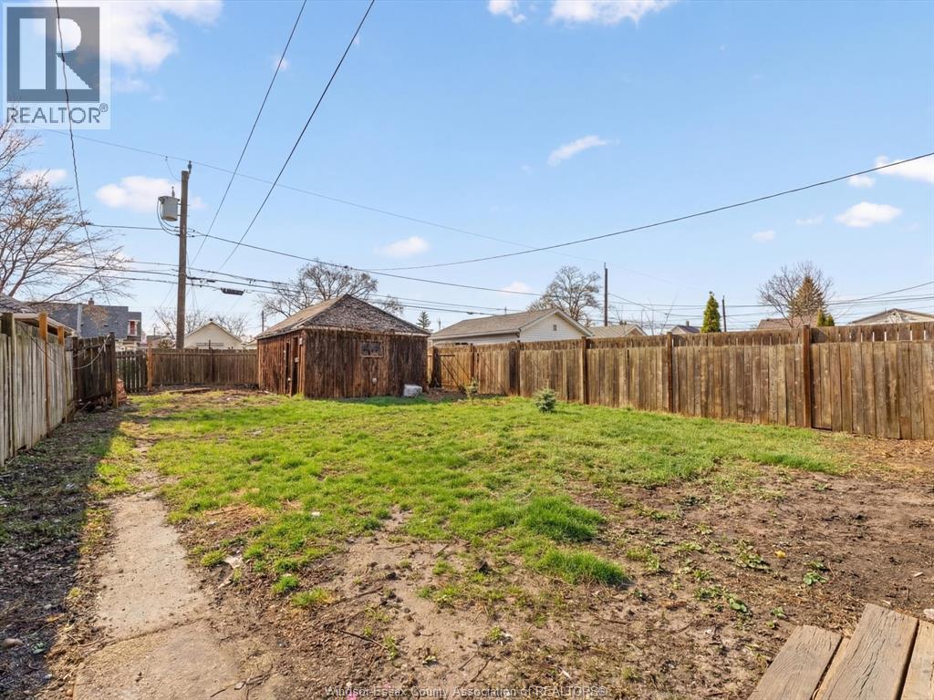 1527 Benjamin Avenue, Windsor, Ontario  N8X 4N3 - Photo 25 - 26007187