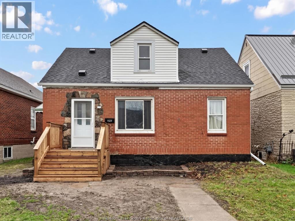 1527 Benjamin Avenue, Windsor, Ontario  N8X 4N3 - Photo 2 - 26007187