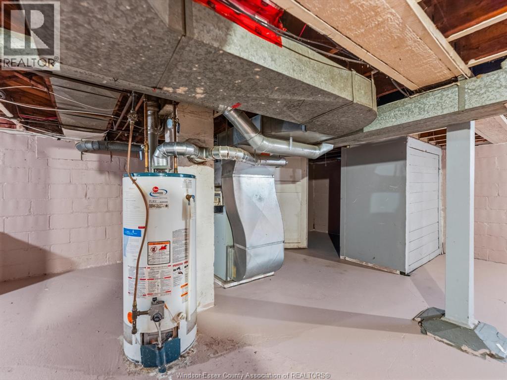 1527 Benjamin Avenue, Windsor, Ontario  N8X 4N3 - Photo 23 - 26007187