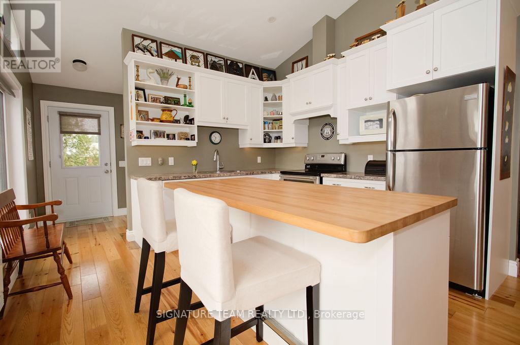 321a Lake Dore Road, North Algona Wilberforce, Ontario  K0J 1X0 - Photo 3 - X12963686