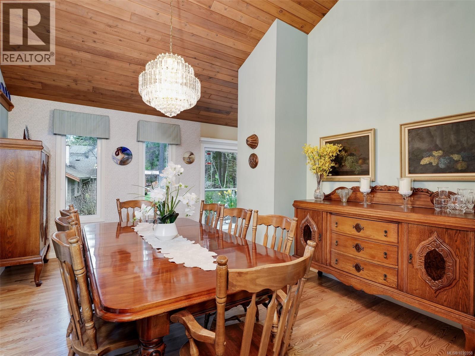 10720 Derrick Rd, North Saanich, British Columbia  V8L 5M8 - Photo 5 - 1030358