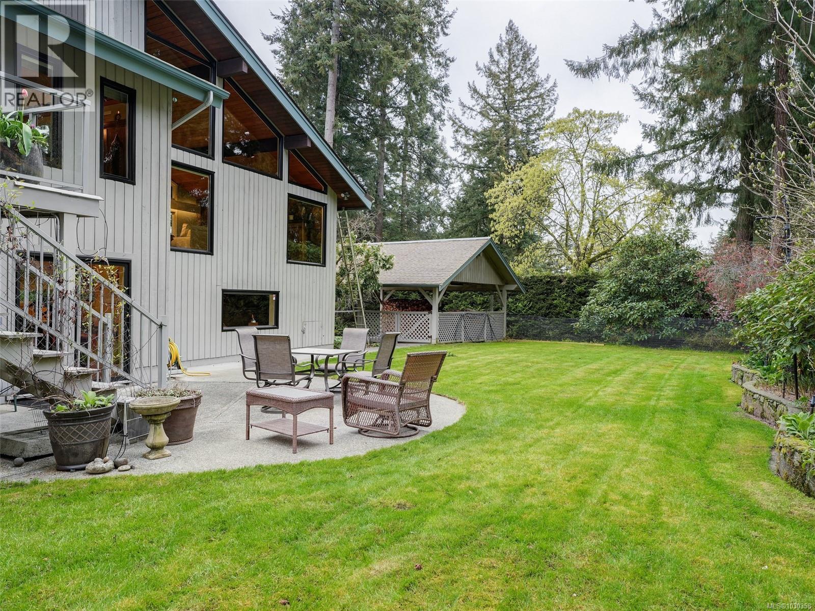 10720 Derrick Rd, North Saanich, British Columbia  V8L 5M8 - Photo 25 - 1030358