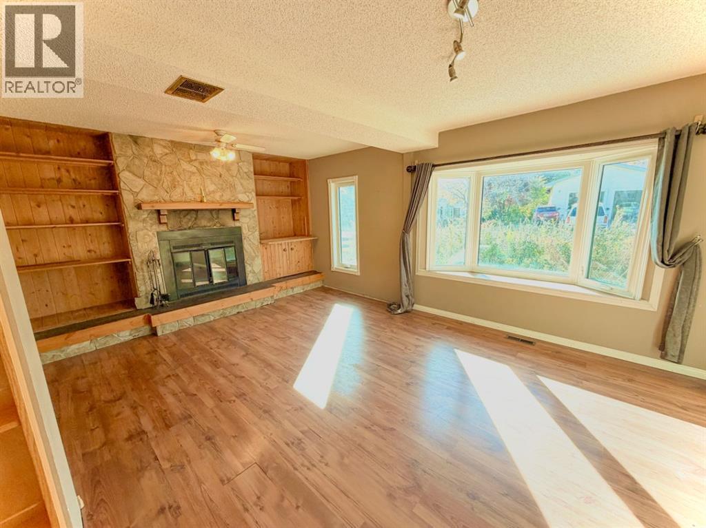 112 5 Street, Keoma, Alberta  T4A 1G6 - Photo 4 - A2294006