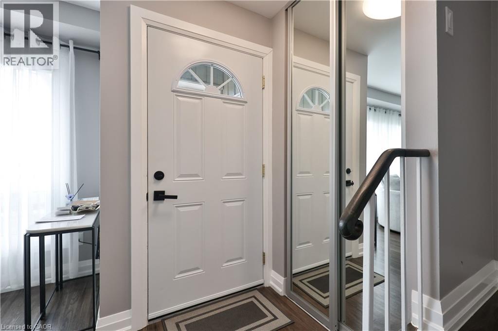 1525 Elm Road Unit# 23, Oakville, Ontario  L6H 1W3 - Photo 2 - 40816050