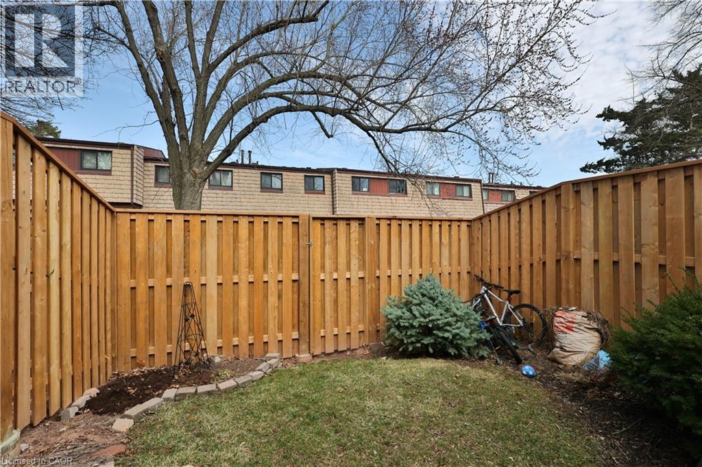 1525 Elm Road Unit# 23, Oakville, Ontario  L6H 1W3 - Photo 20 - 40816050