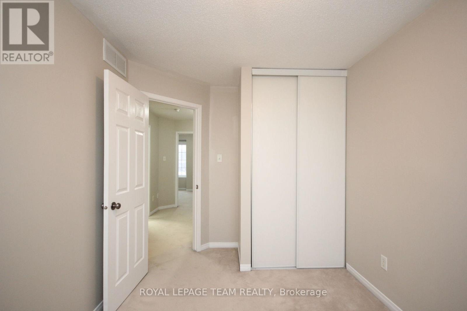 139 Oakfield Crescent, Ottawa, Ontario  K2J 5H8 - Photo 19 - X12963508