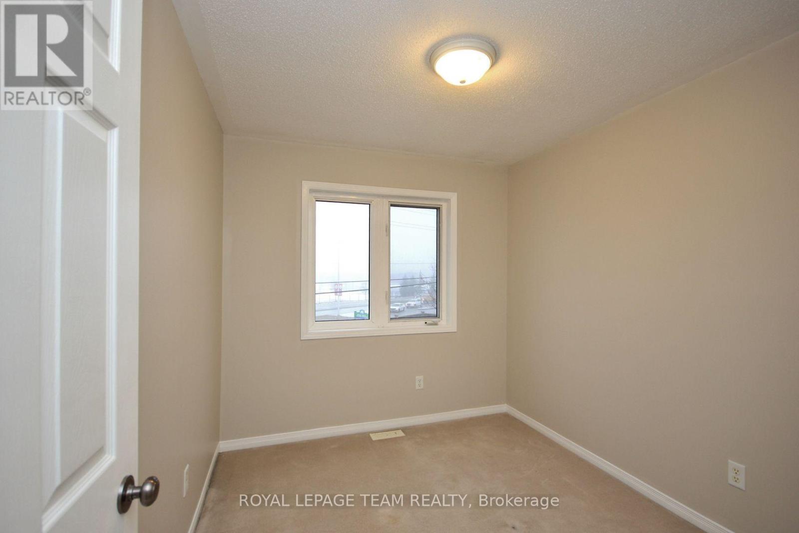 139 Oakfield Crescent, Ottawa, Ontario  K2J 5H8 - Photo 20 - X12963508