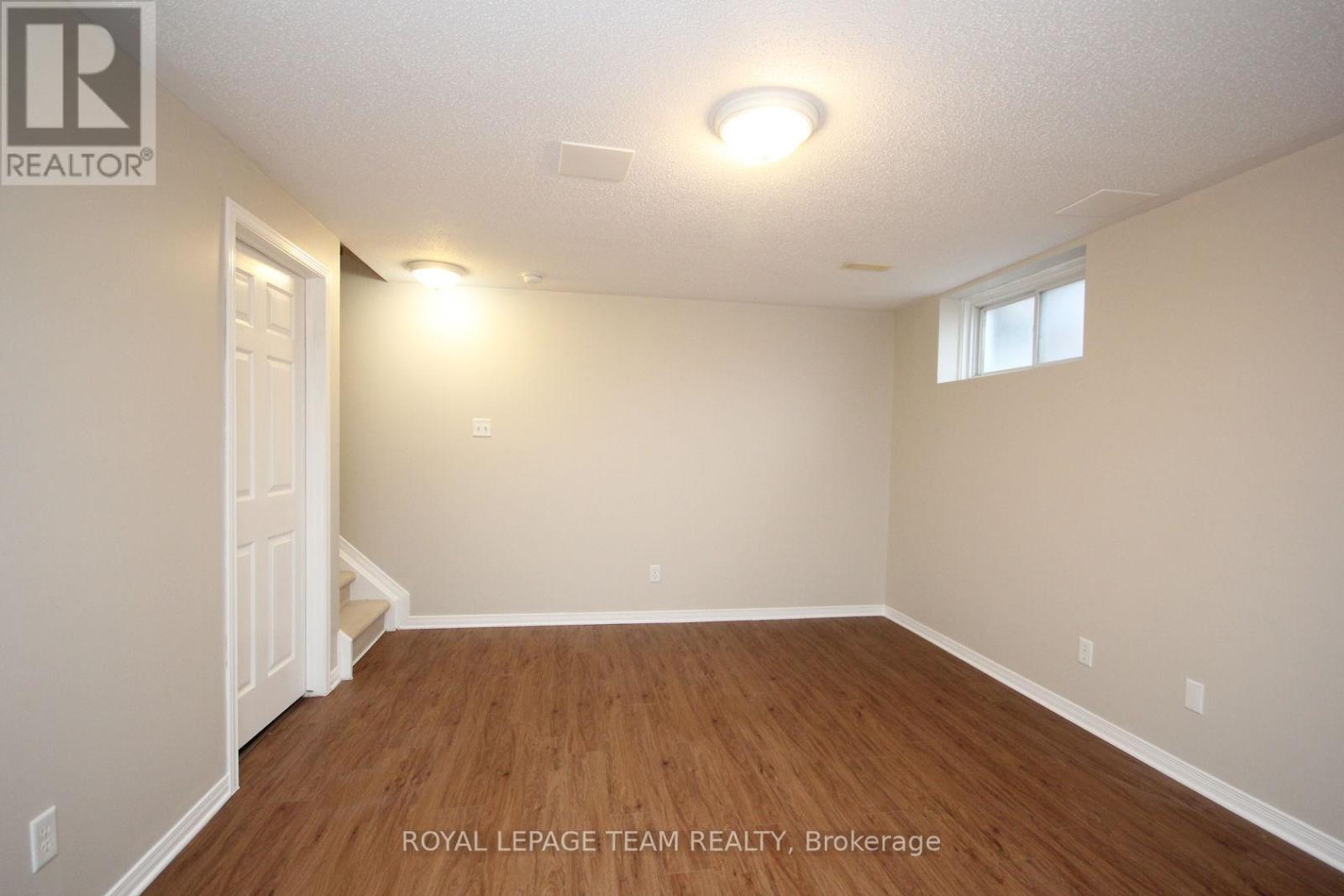 139 Oakfield Crescent, Ottawa, Ontario  K2J 5H8 - Photo 27 - X12963508