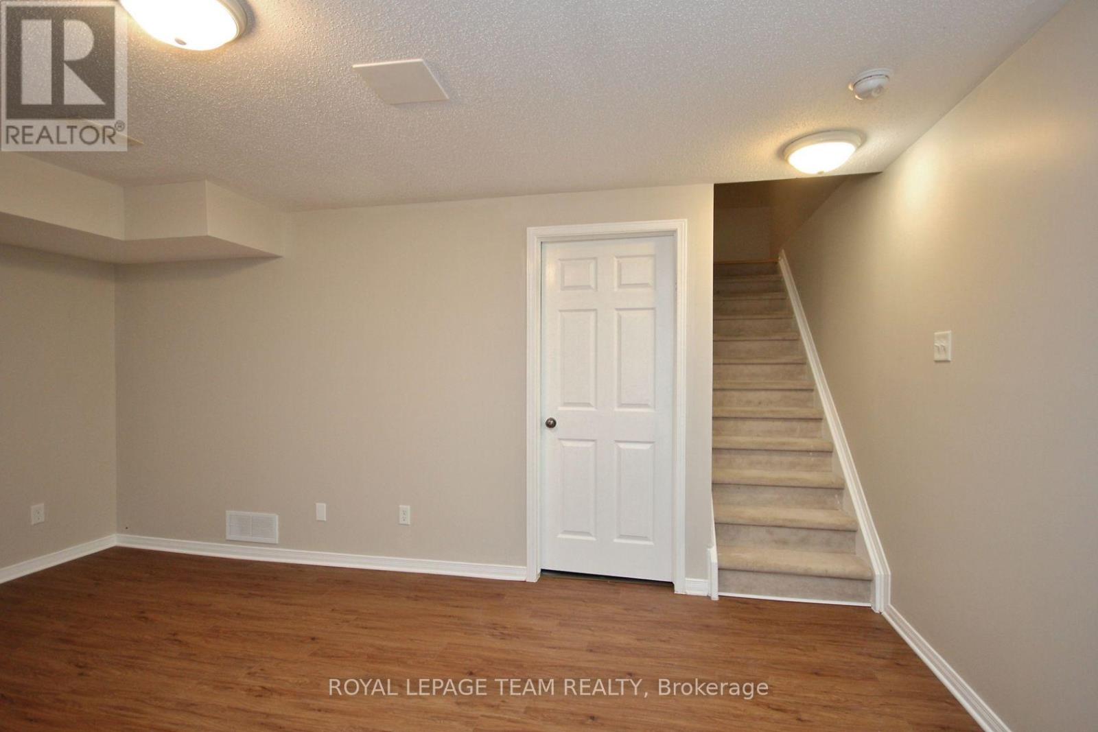 139 Oakfield Crescent, Ottawa, Ontario  K2J 5H8 - Photo 28 - X12963508