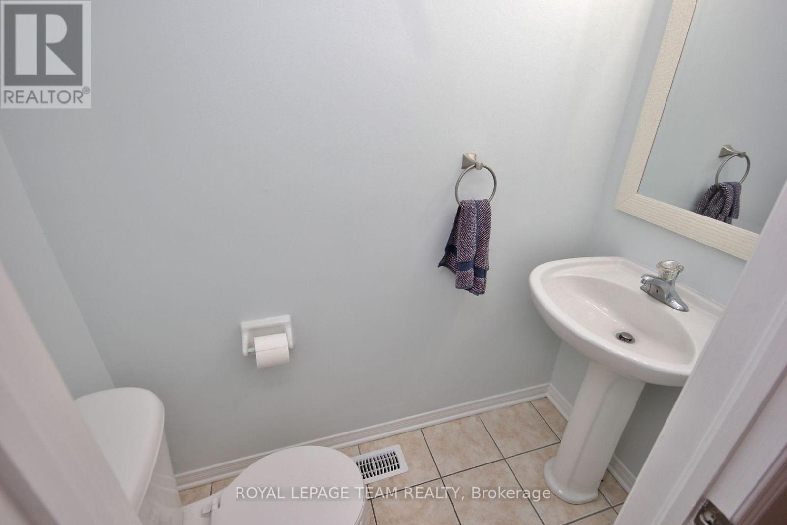 139 Oakfield Crescent, Ottawa, Ontario  K2J 5H8 - Photo 29 - X12963508