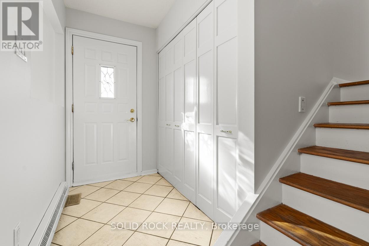 26 A & B Ettrick Crescent, Ottawa, Ontario  K2J 1G1 - Photo 3 - X12963624