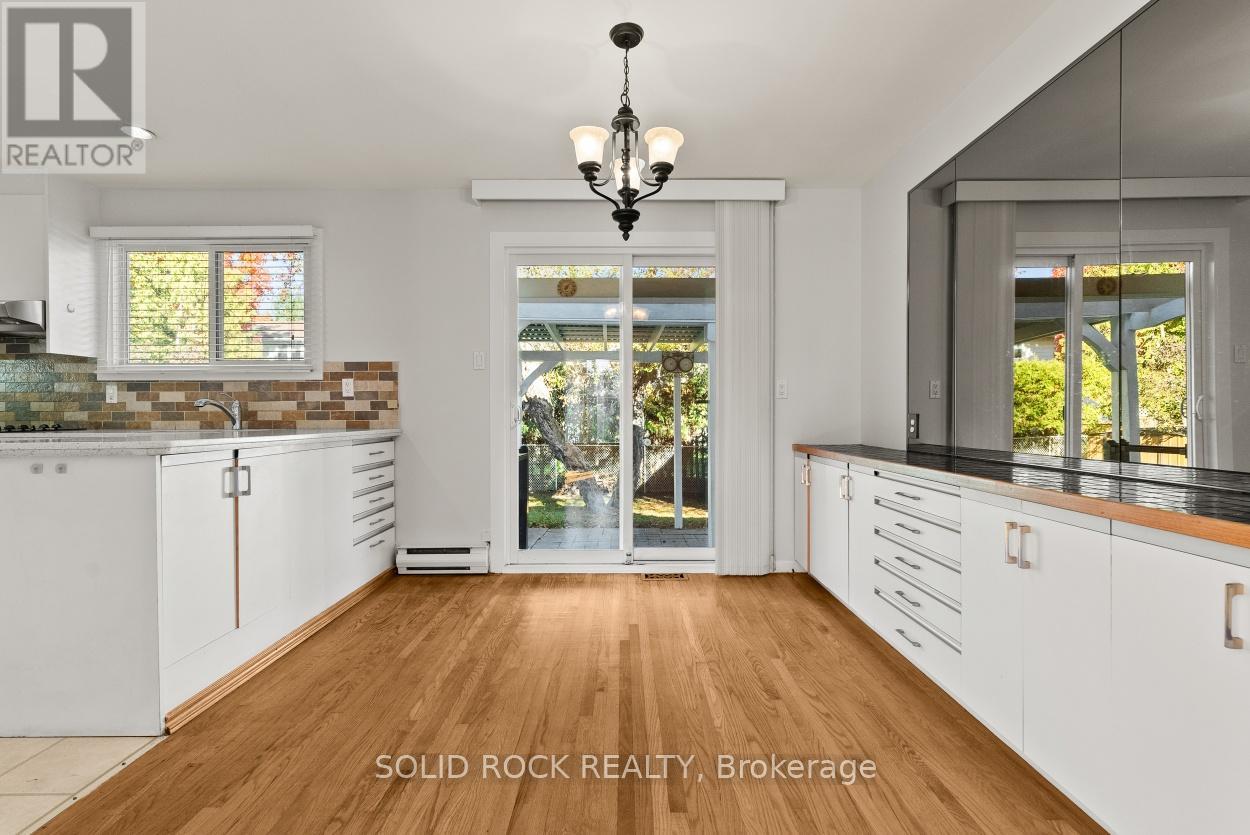 26 A & B Ettrick Crescent, Ottawa, Ontario  K2J 1G1 - Photo 9 - X12963624