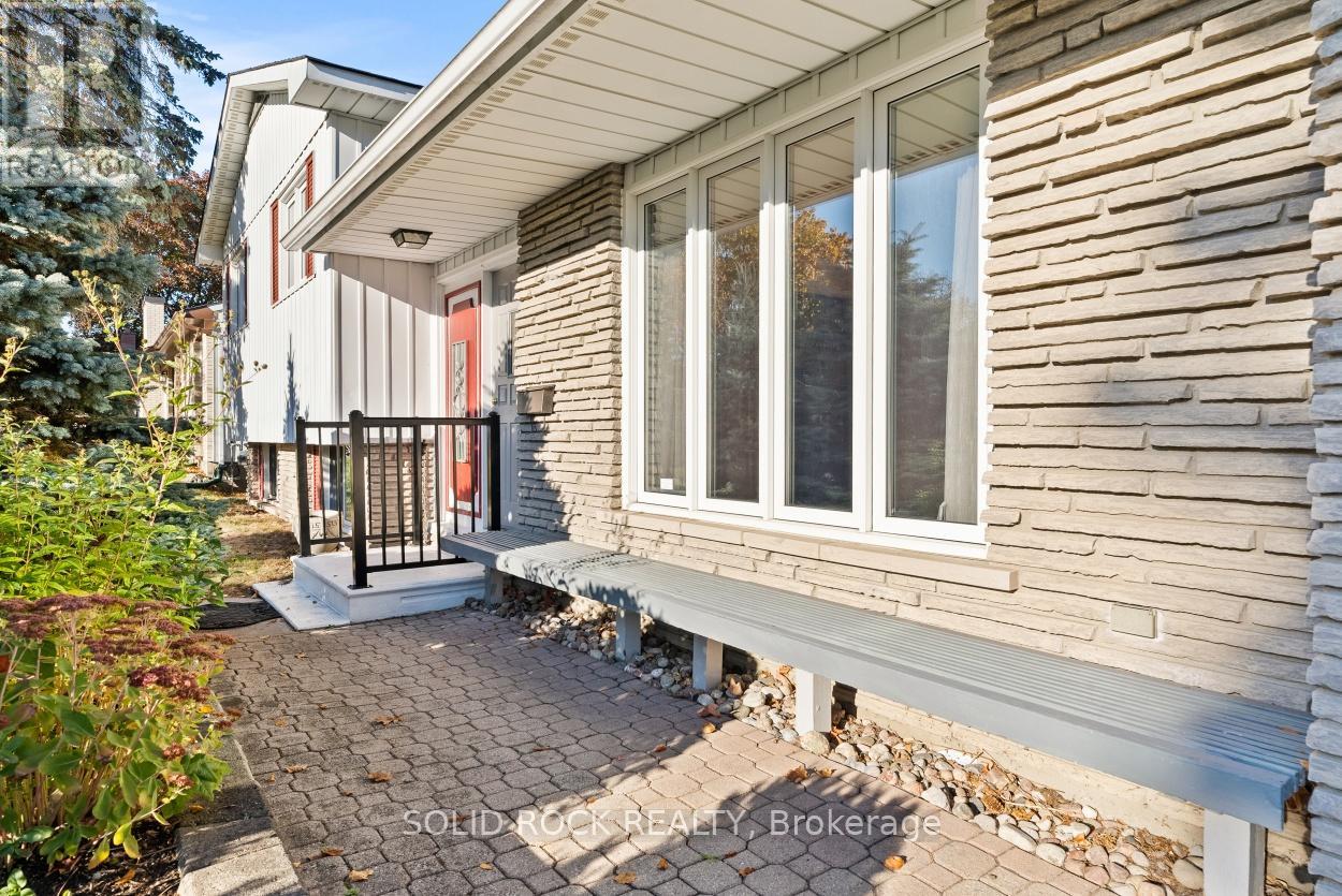 26 A (Main House) Ettrick Crescent, Ottawa, Ontario  K2J 1G1 - Photo 20 - X12963626