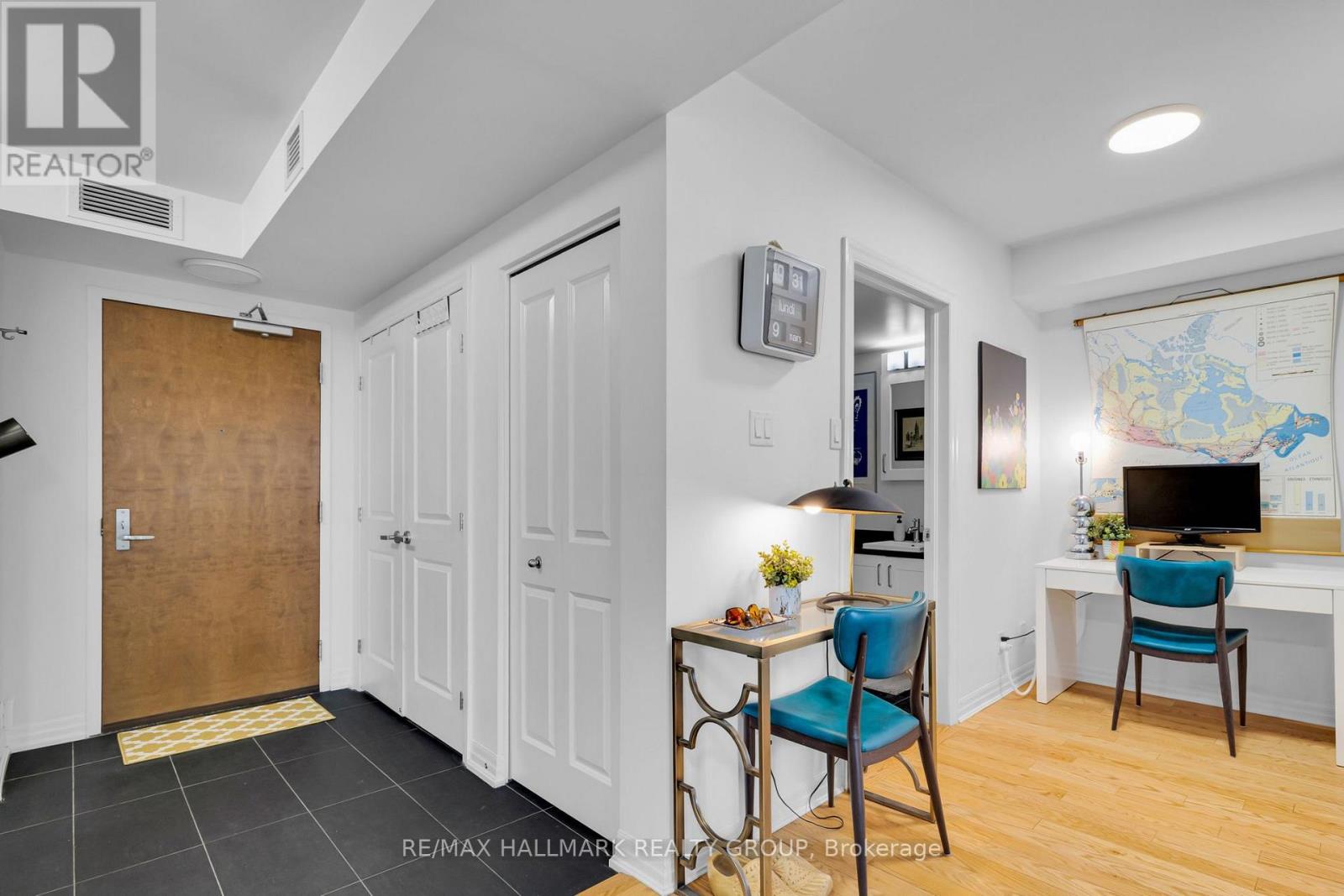 803 - 242 Rideau Street, Ottawa, Ontario K1N 0B7 - Photo 21 - X12963644