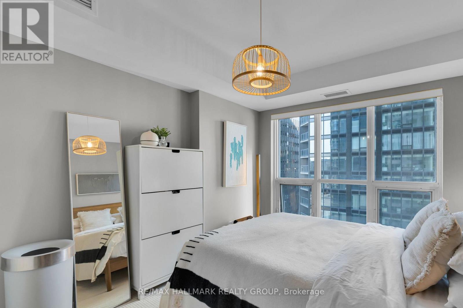 803 - 242 Rideau Street, Ottawa, Ontario K1N 0B7 - Photo 23 - X12963644