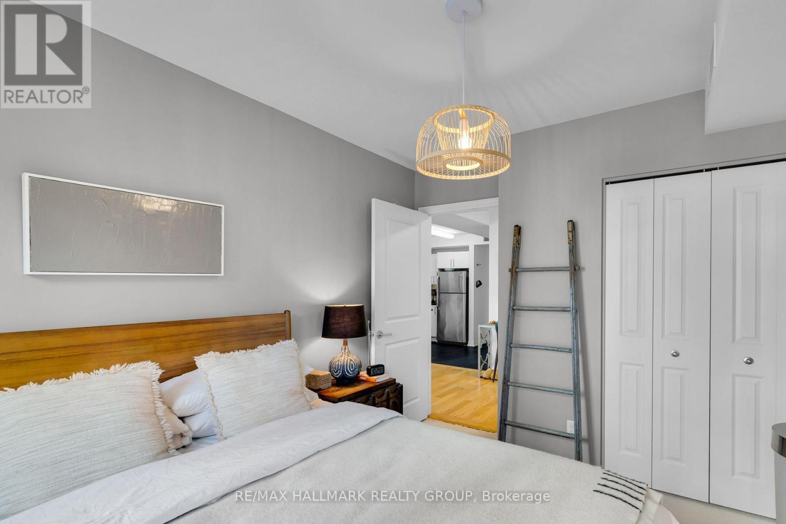 803 - 242 Rideau Street, Ottawa, Ontario K1N 0B7 - Photo 24 - X12963644