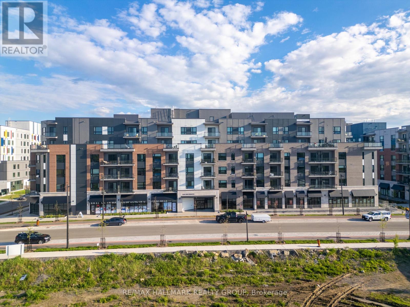 202 - 1350 HEMLOCK ROAD, Ottawa, Ontario