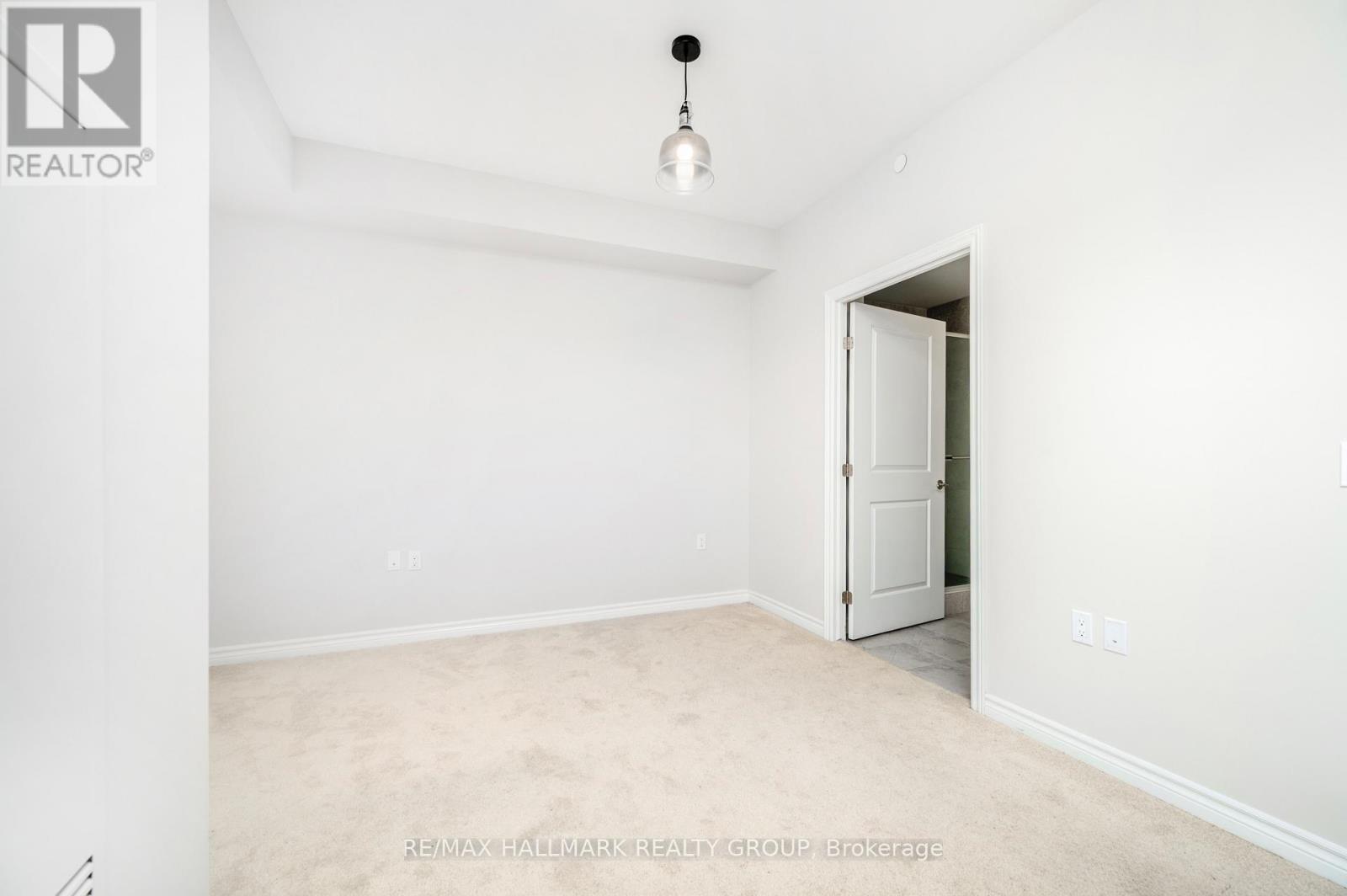 202 - 1350 Hemlock Road, Ottawa, Ontario  K1K 5C2 - Photo 14 - X12963716