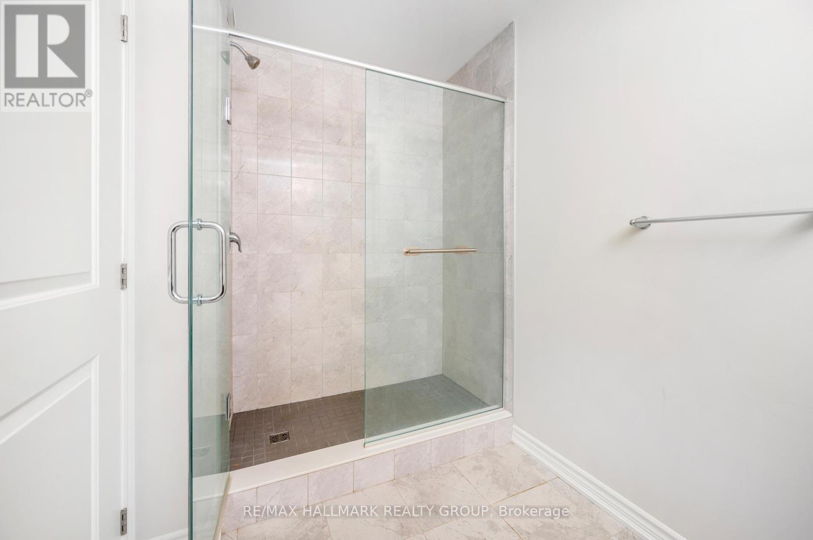 202 - 1350 Hemlock Road, Ottawa, Ontario  K1K 5C2 - Photo 18 - X12963716