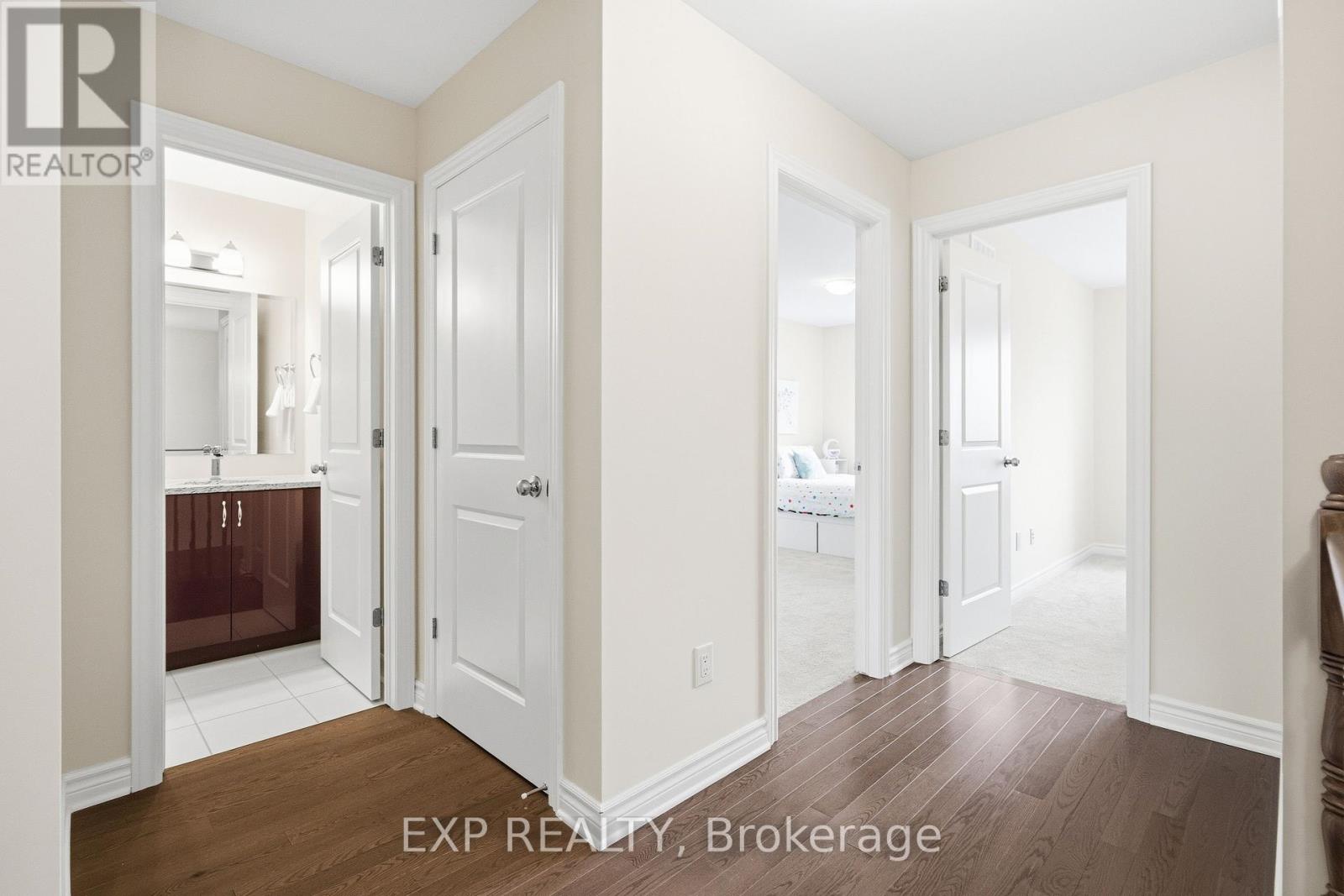 528 Fawn Valley Private, Ottawa, Ontario  K1T 0W5 - Photo 16 - X12963780