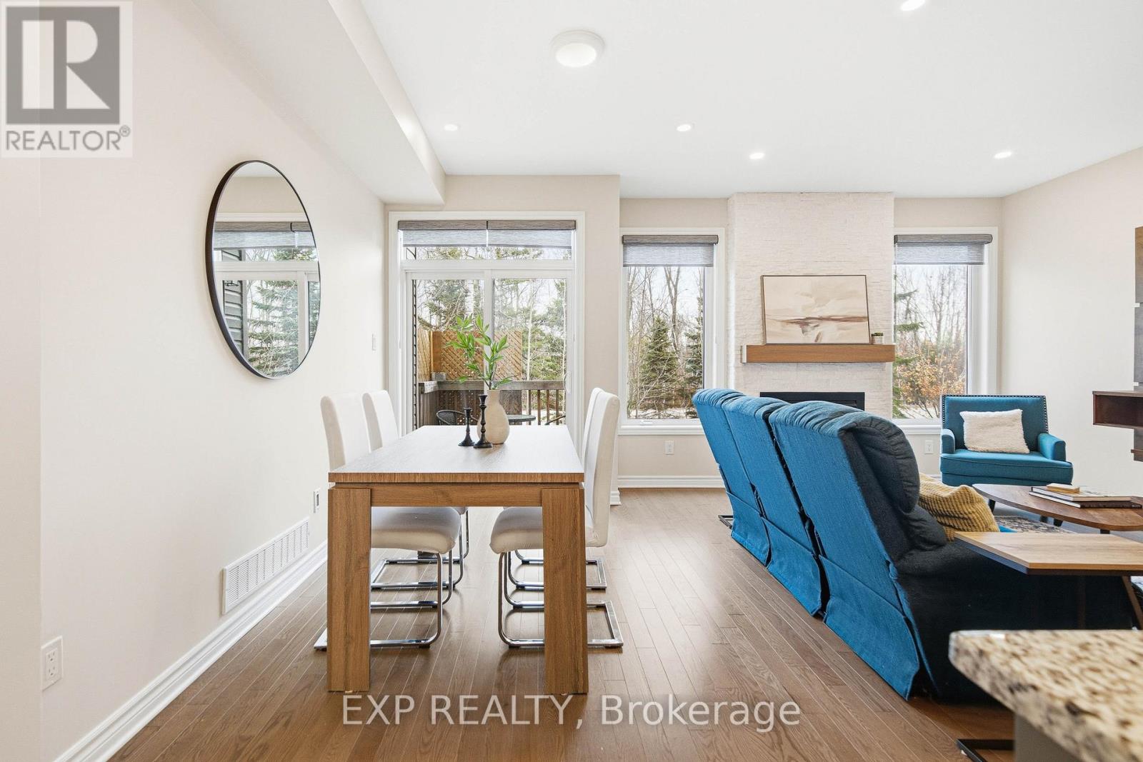 528 Fawn Valley Private, Ottawa, Ontario  K1T 0W5 - Photo 7 - X12963780