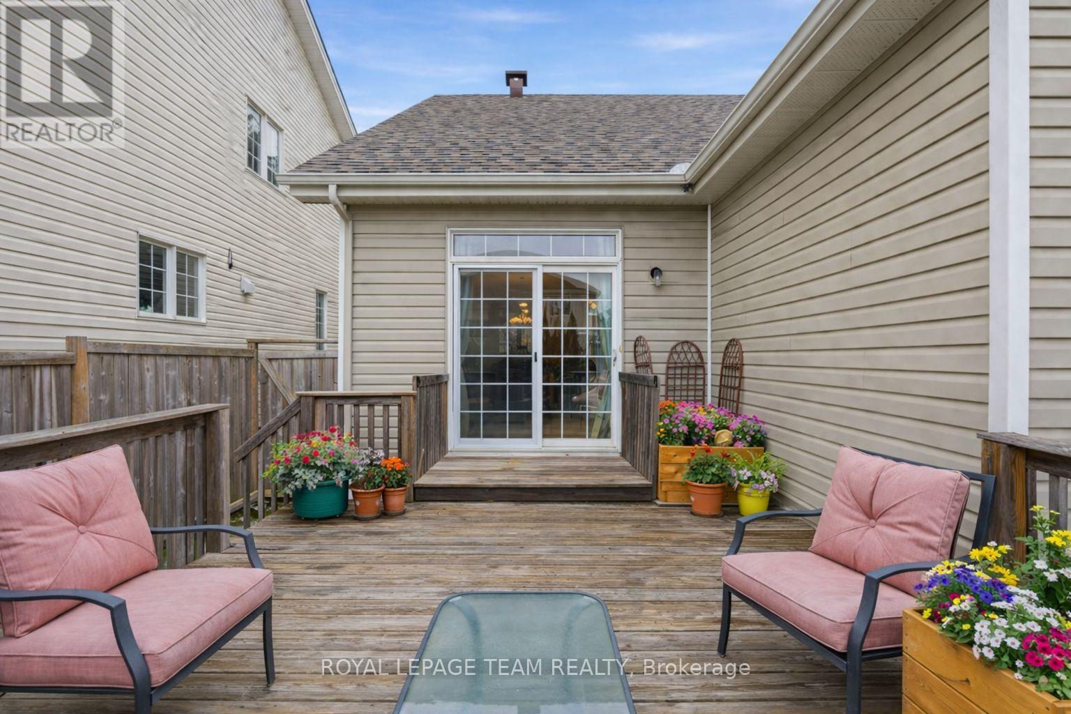 145 Stedman Street, Ottawa, Ontario  K1T 0B5 - Photo 32 - X12963814