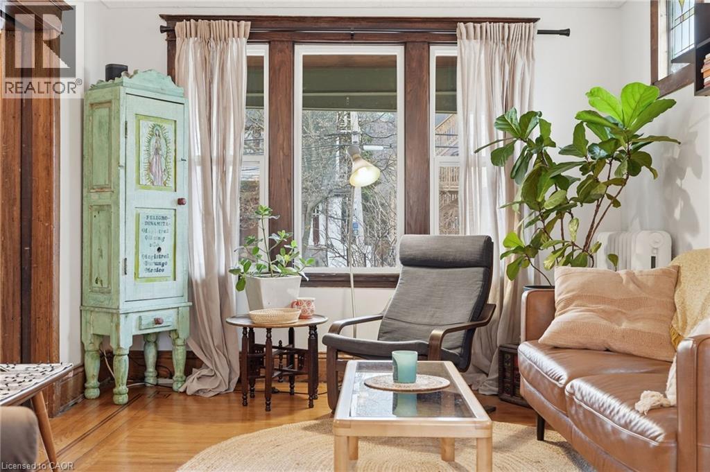 1 Rutherford Avenue, Hamilton, Ontario  L8M 1Y3 - Photo 4 - 40816262