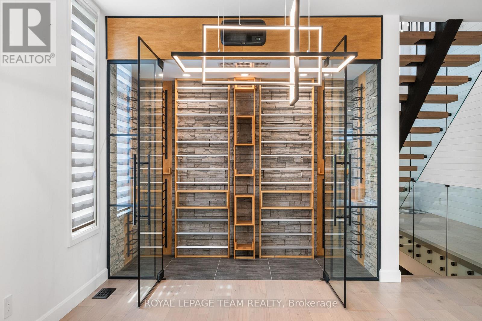 679 Broadview Avenue, Ottawa, Ontario  K2A 2L9 - Photo 15 - X12963862