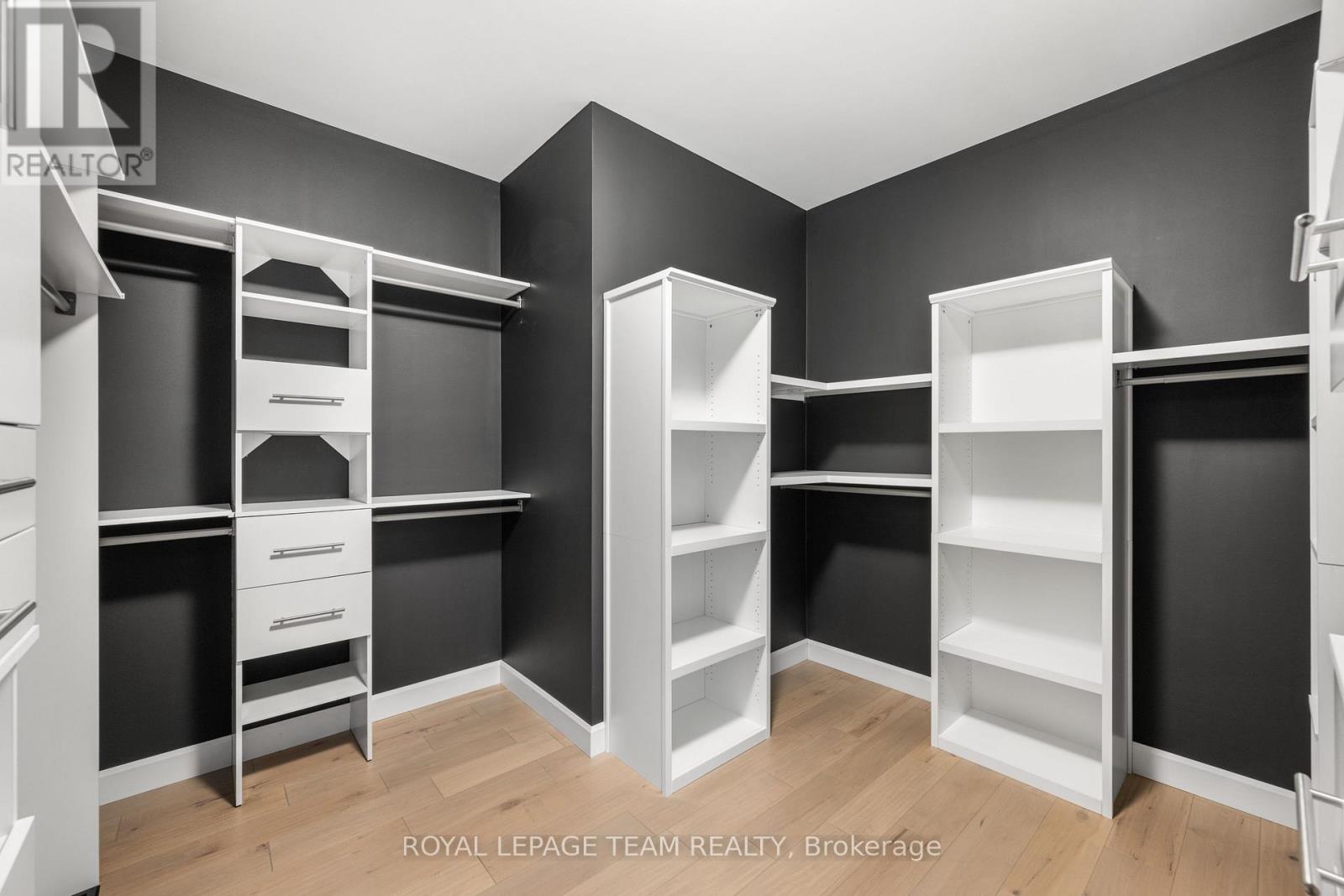 679 Broadview Avenue, Ottawa, Ontario  K2A 2L9 - Photo 22 - X12963862