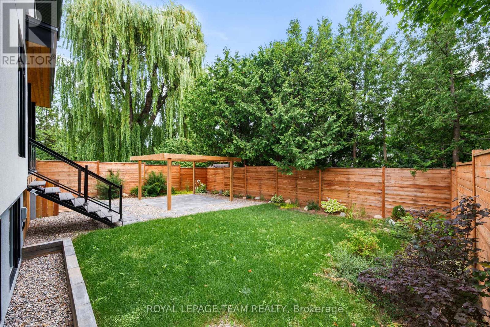 679 Broadview Avenue, Ottawa, Ontario  K2A 2L9 - Photo 37 - X12963862