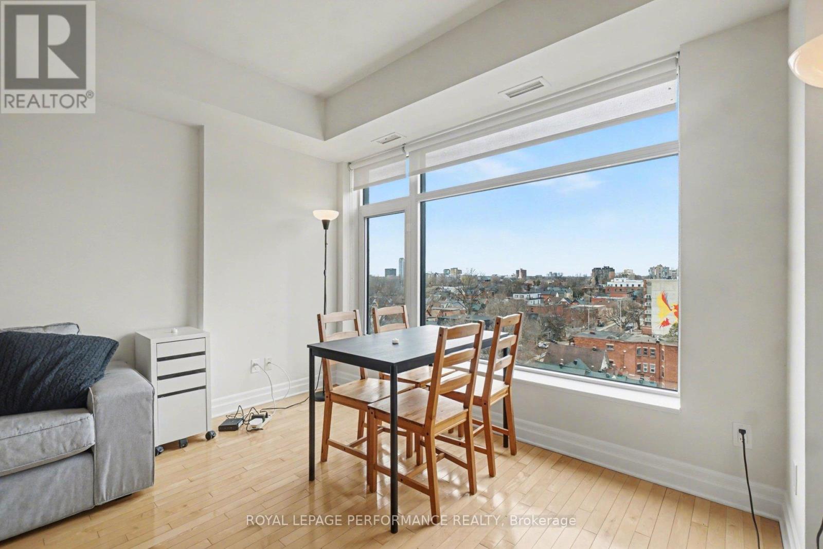 801 - 245 Kent Street, Ottawa, Ontario  K2P 0A5 - Photo 16 - X12963936