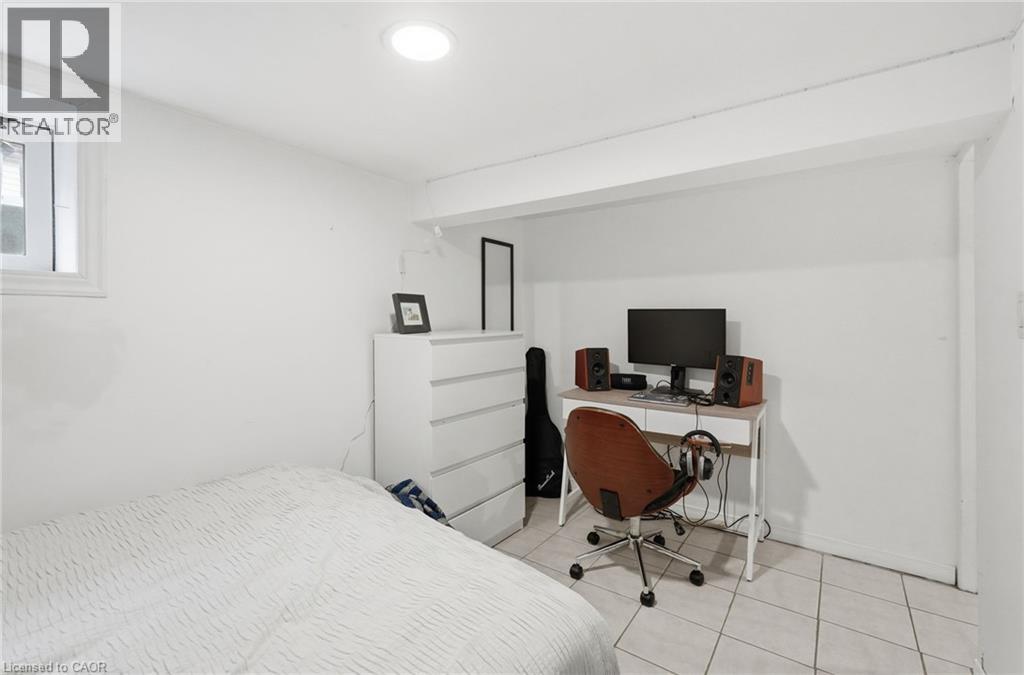 1 Rutherford Avenue, Hamilton, Ontario  L8M 1Y3 - Photo 39 - 40816262