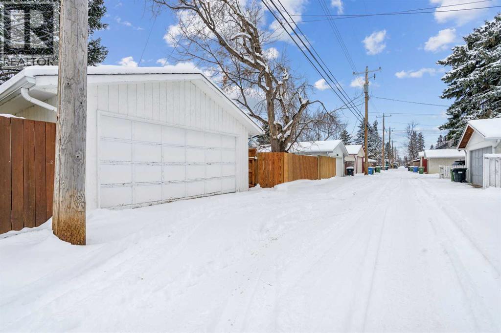 1210 19 Avenue NW, Calgary, Alberta  T2M 1A2 - Photo 28 - A2297046