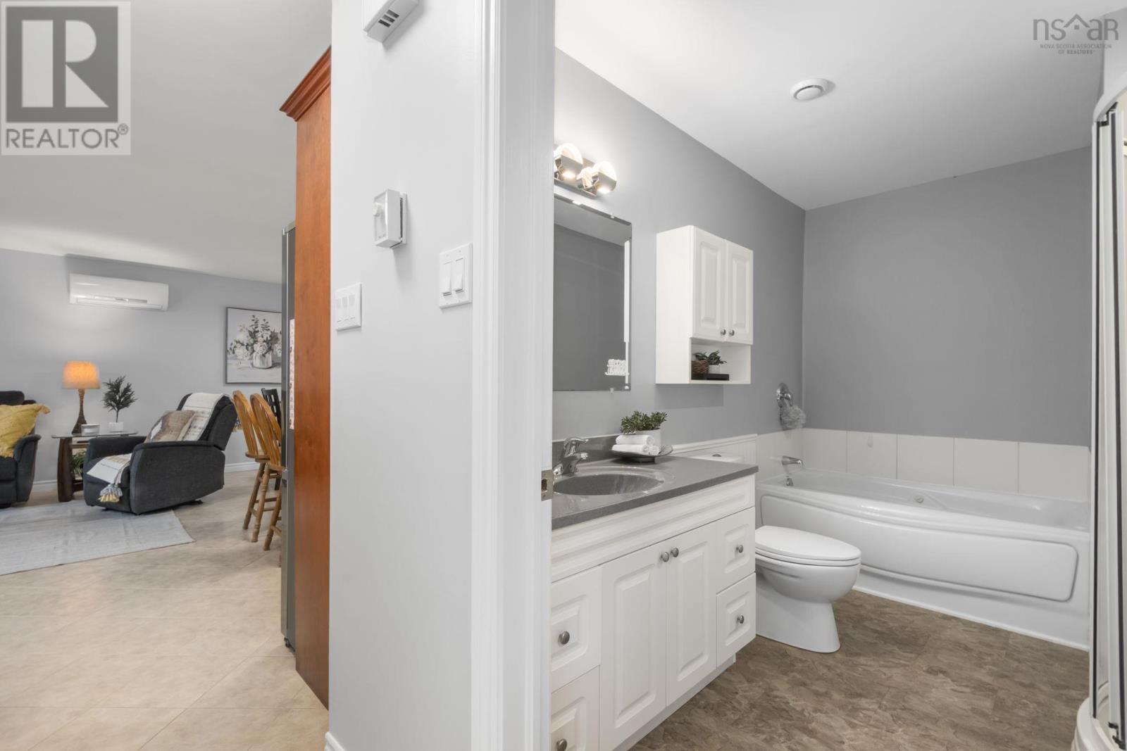 25 Churchill Avenue, Kentville, Nova Scotia  B4N 2H8 - Photo 11 - 202606427