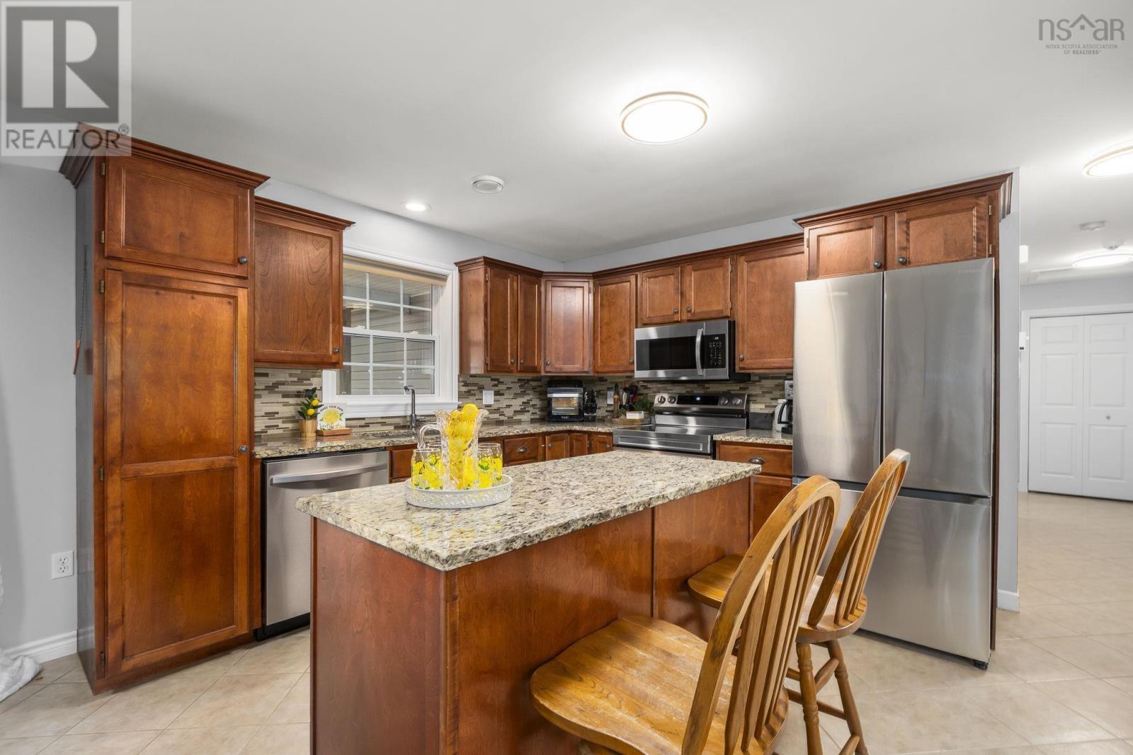 25 Churchill Avenue, Kentville, Nova Scotia  B4N 2H8 - Photo 6 - 202606427