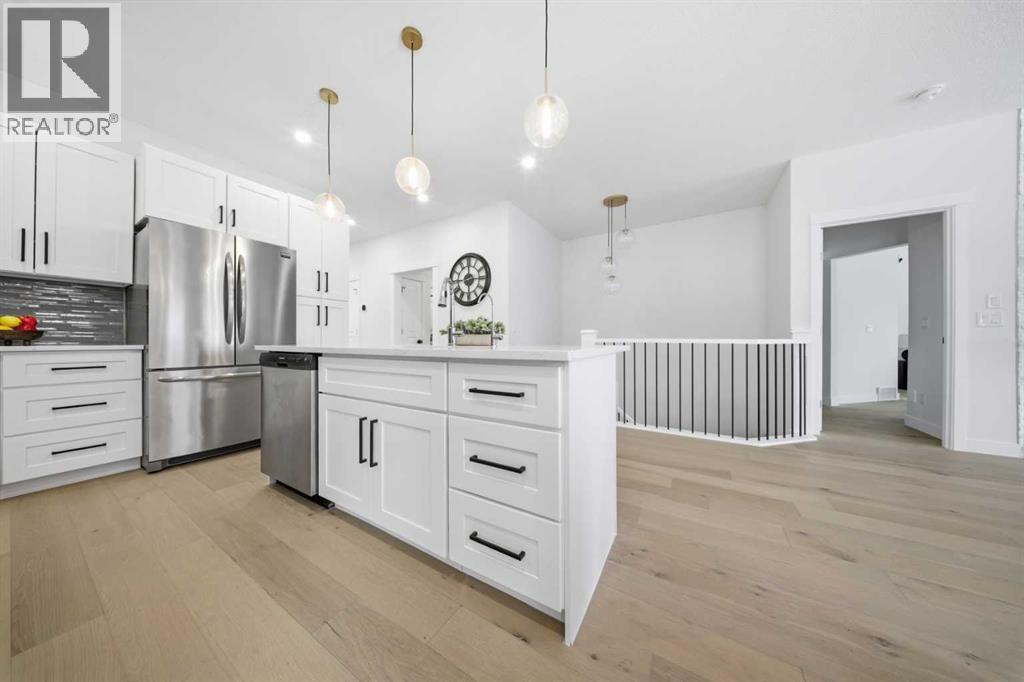 103 Oakmere Green, Chestermere, Alberta  T1X 1N4 - Photo 7 - A2297985