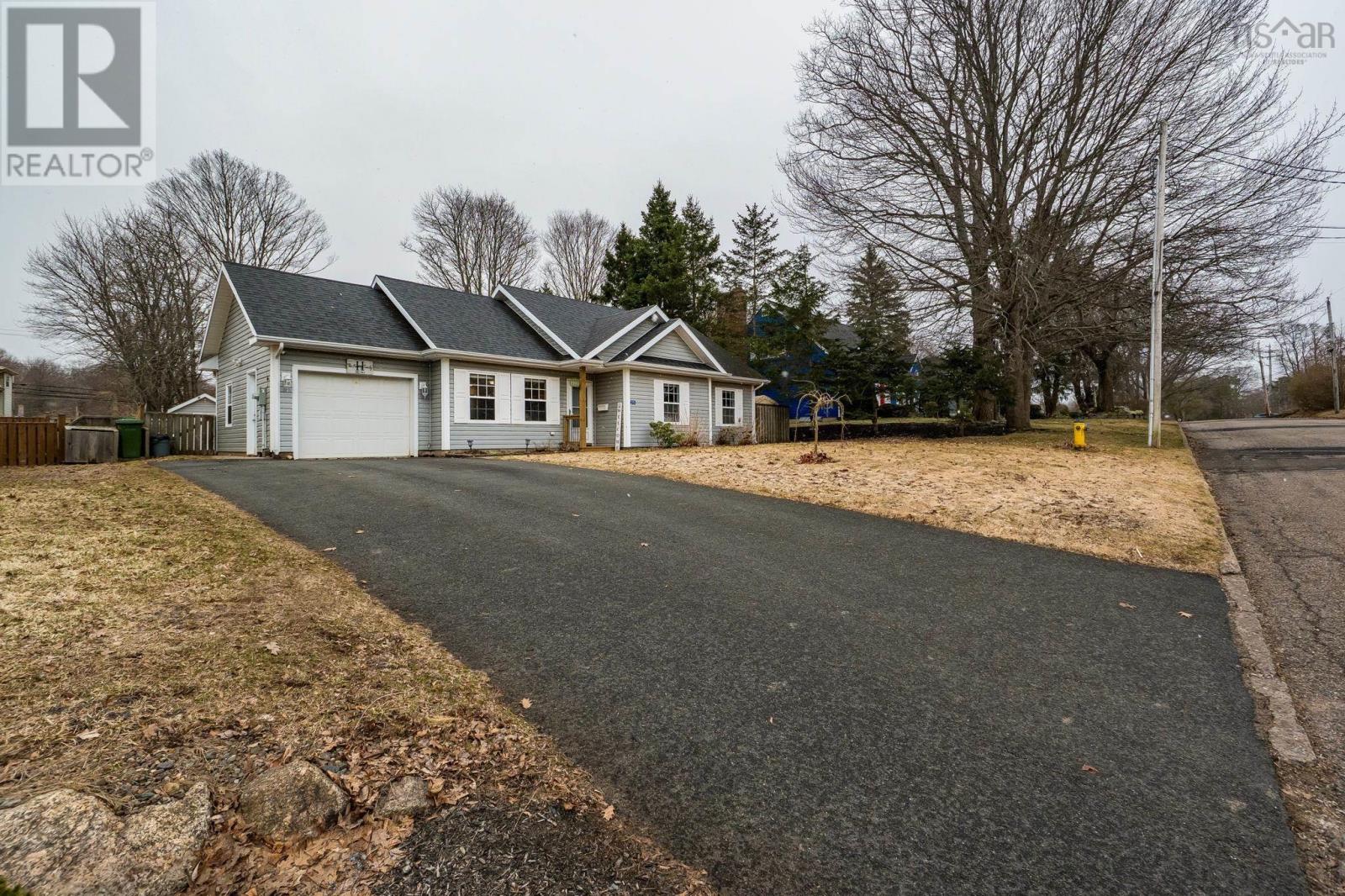 25 Churchill Avenue, Kentville, Nova Scotia  B4N 2H8 - Photo 23 - 202606427