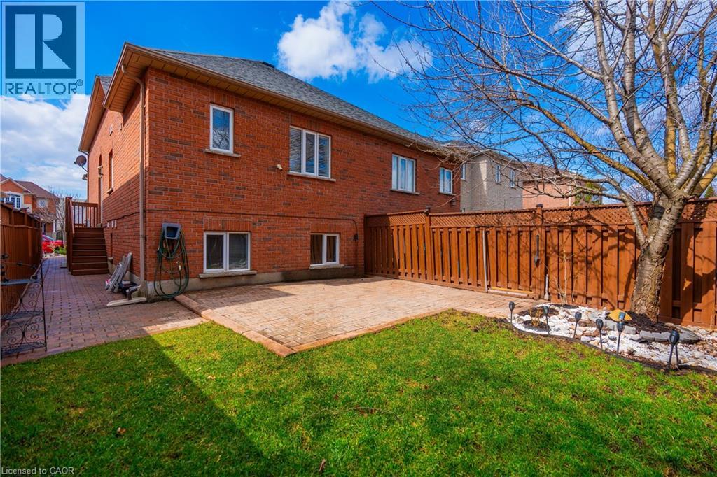 2305 Newcastle Crescent, Oakville, Ontario  L6M 4P5 - Photo 39 - 40817655