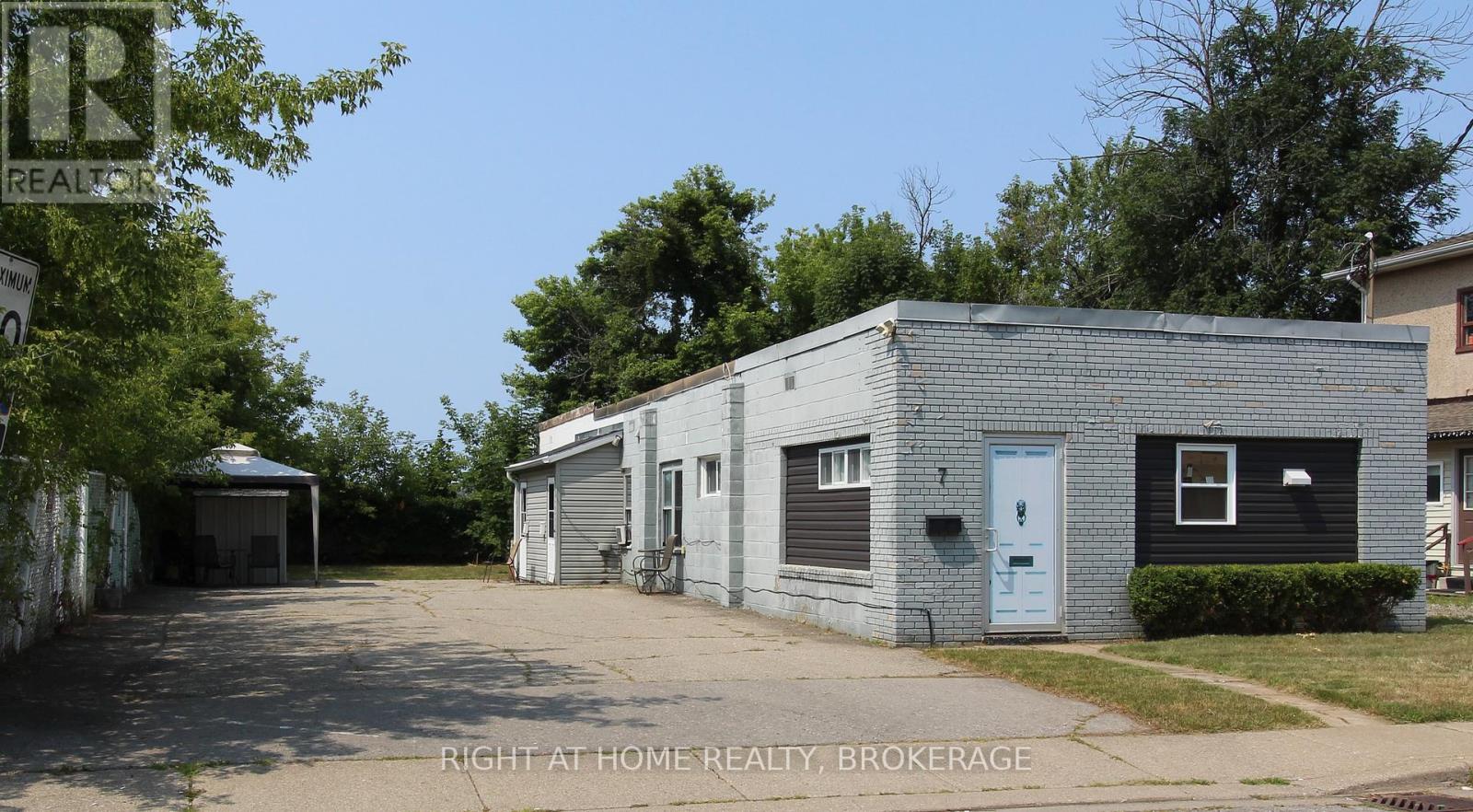 7 BEECH STREET, St. Catharines, Ontario