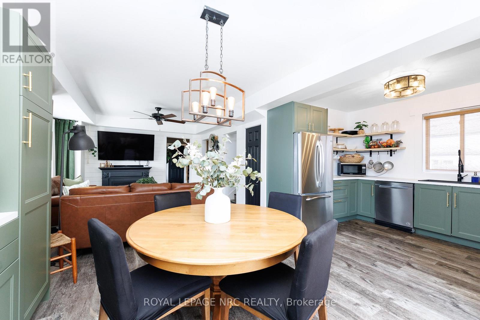 108 High Street, Fort Erie, Ontario  L2A 3P7 - Photo 3 - X12963906