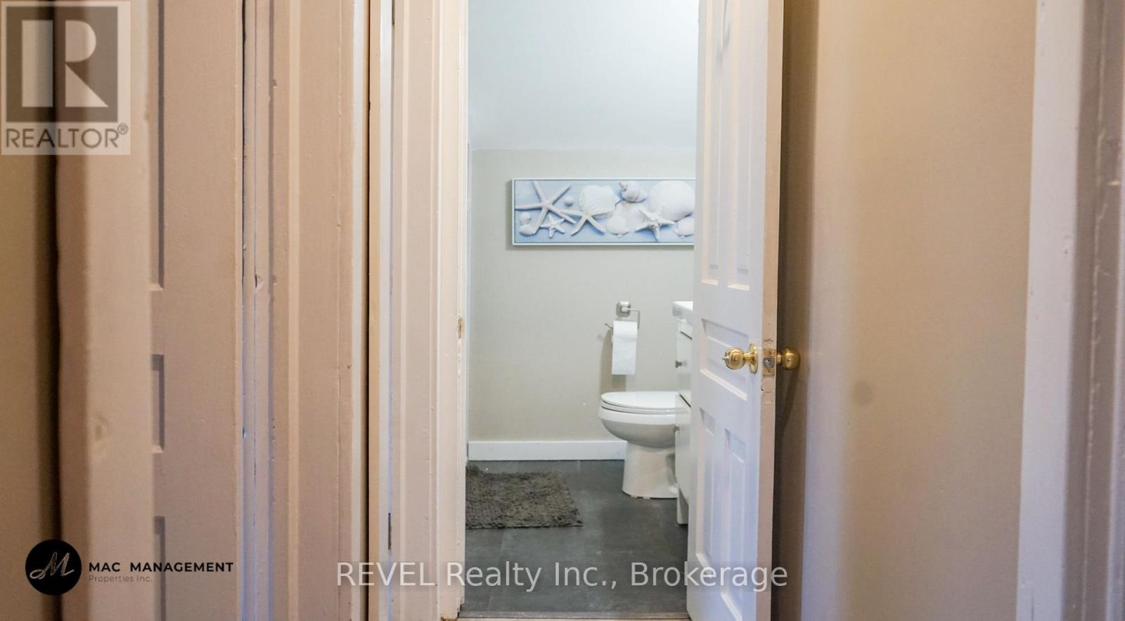 32 Edmund Street, St. Catharines, Ontario  L2R 2G2 - Photo 19 - X12963940