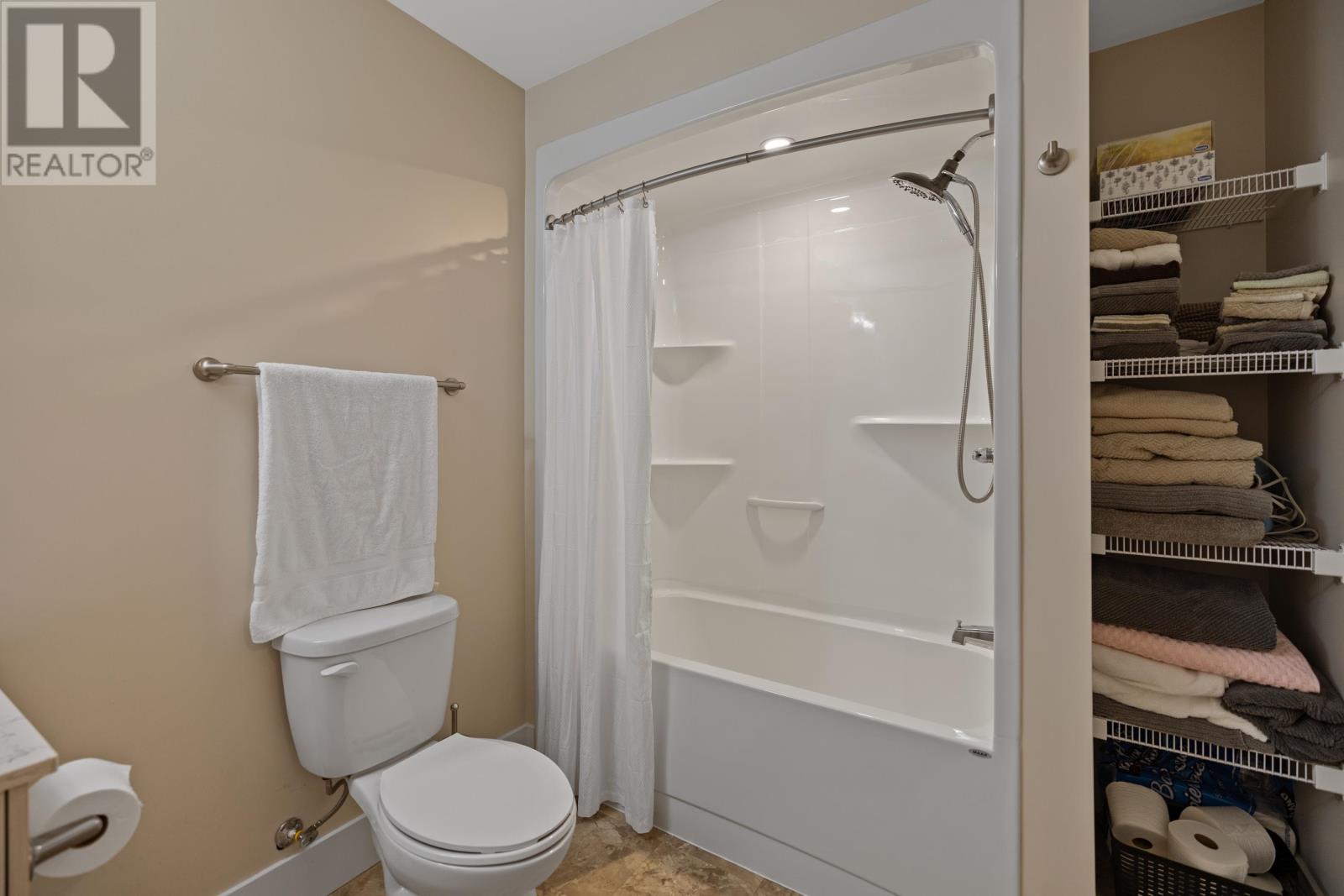 204 29 Stratford Road, Stratford, Prince Edward Island  C1B 1T4 - Photo 19 - 202606437