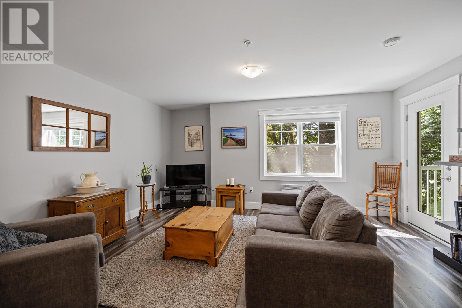 204 29 Stratford Road, Stratford, Prince Edward Island  C1B 1T4 - Photo 9 - 202606437